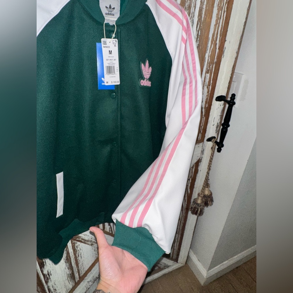 NWT Adidas Originals VRCT Jacket (Oversized) Sold Out Online - Picture 13 of 16